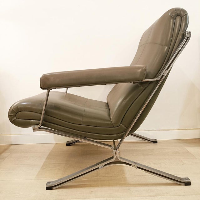 Vintage Metal and Skai Armchair, 1970s For Sale - Image 3 of 6