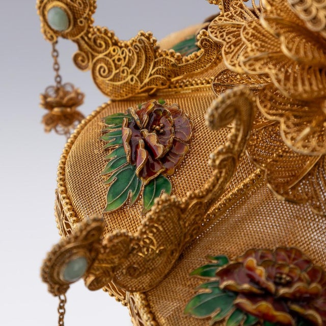 20th Century Chinese Export Silver Filigree Gem Set Cup & Cover, 1950s For Sale - Image 14 of 18