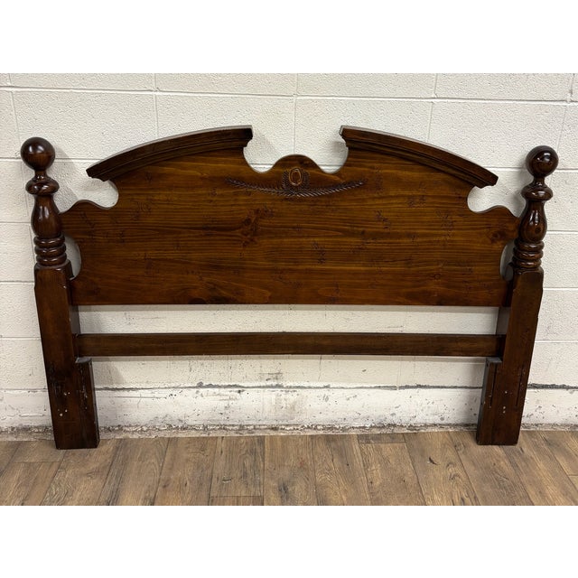 Traditional Vintage Convertible Queen or Full Size Traditional Pediment Cannonball Headboard For Sale - Image 3 of 10