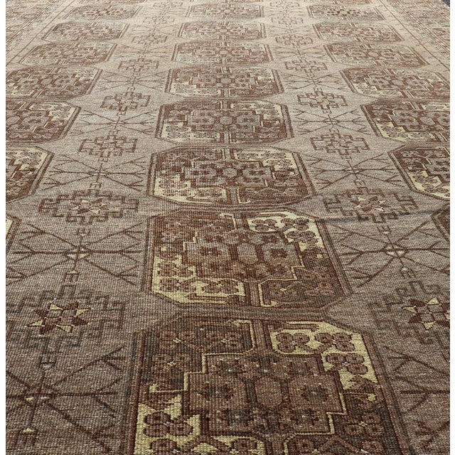 Tribal Hand-Knotted Turkomen Ersari Rug in Wool With Repeating Sub-Geometric Gul Design For Sale - Image 3 of 14