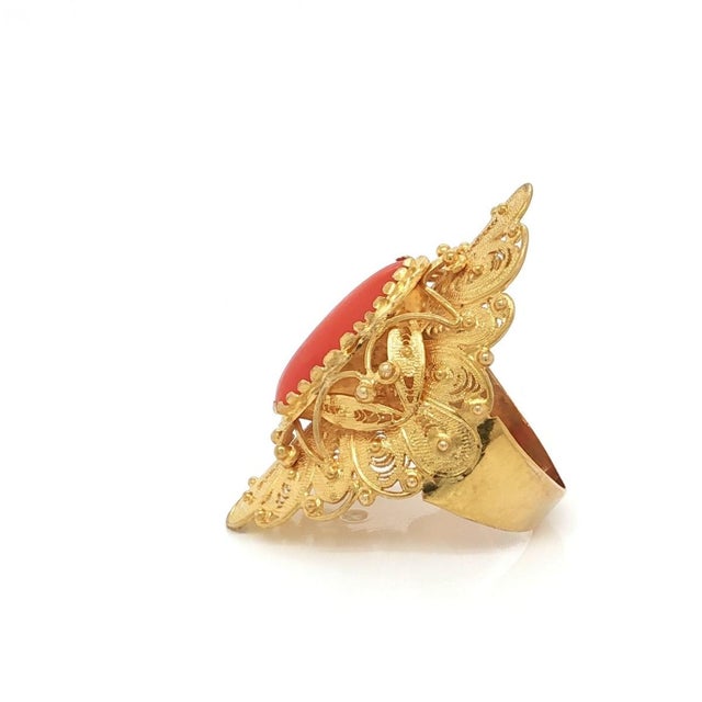 Mid 20th Century 18k Gold Coral Ring Byzantine Floral Long Finger Design Size 7 For Sale In Miami - Image 6 of 7