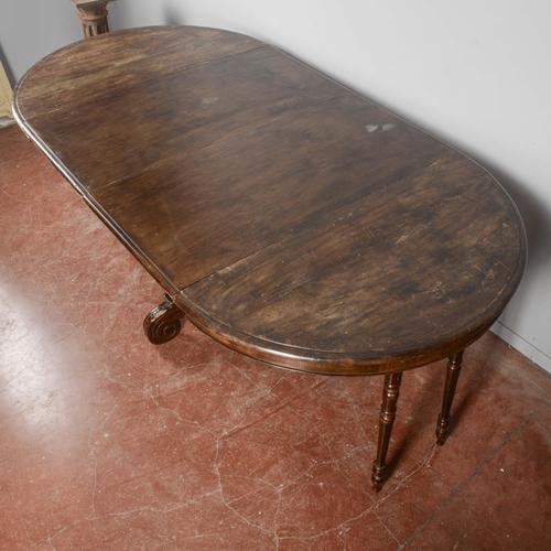 Extendable Table in Wood For Sale - Image 6 of 9