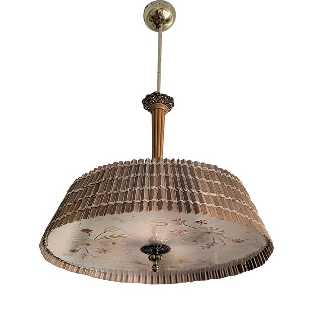 Finnish Model 20317 Pendant Lamp with Wooden Slat Shade and Hand-Painted Kauklahti Glass.idman by Gunnel Nyman for Idman, 1940s For Sale