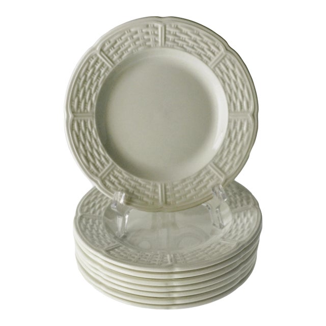 Wedgwood Embossed Willow Weave Queen's Ware Bread & Butter Plate Set 8 Cream Hostess Gift Cheese Dish Replacement Appetizer Dish Gift. For Sale