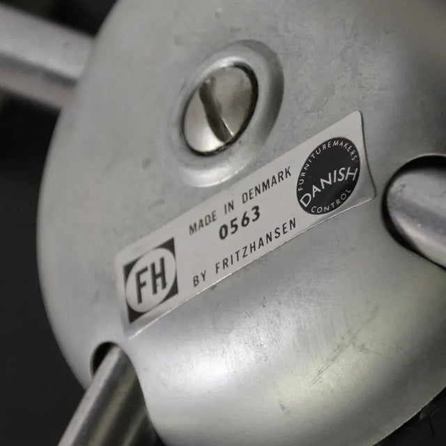 Black Model 3107 Black Chair by Arne Jacobsen for Fritz Hansen, 1960s For Sale - Image 8 of 10