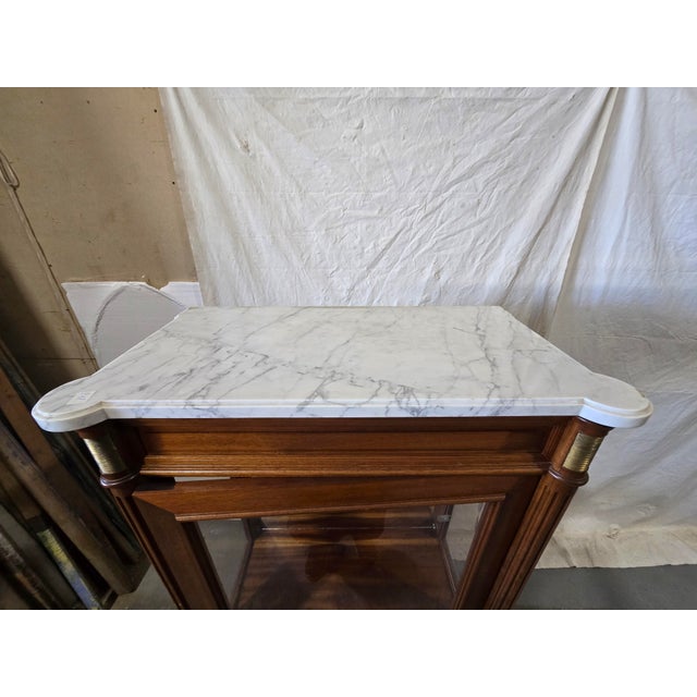 Late 20th Century Late 20th Century French Directoire Style Marble Top Mahogany Vitrine Cabinet For Sale - Image 5 of 10