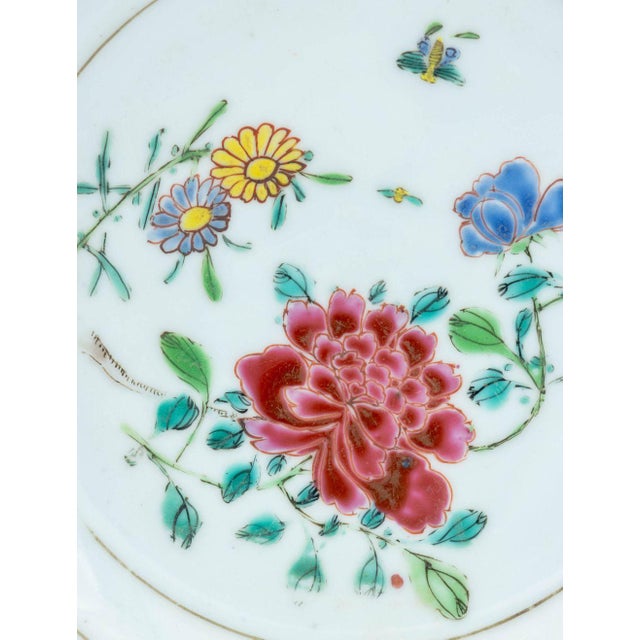 Chinese Export Famille Rose Porcelain Plates, 4 For Sale - Image 11 of 17