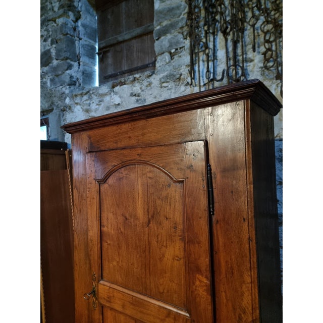 18th Century French Bonnetière in Chestnut For Sale - Image 16 of 18