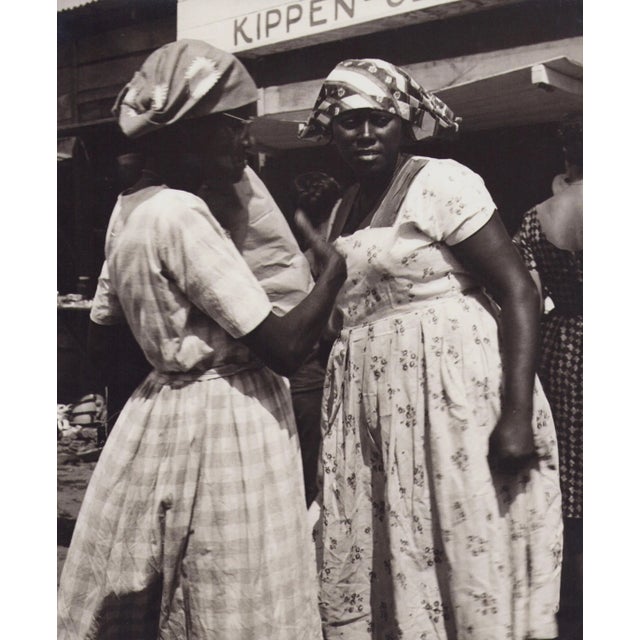 Hanna Seidel, Surinamese Market Woman, Black and White Photograph, 1960s For Sale - Image 3 of 3