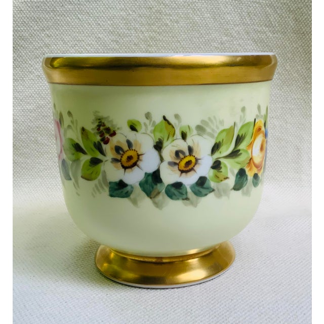 French Vintage Hand-Painted Porcelain Cachepots, Floral With Gilt Rim - A Pair For Sale - Image 3 of 18