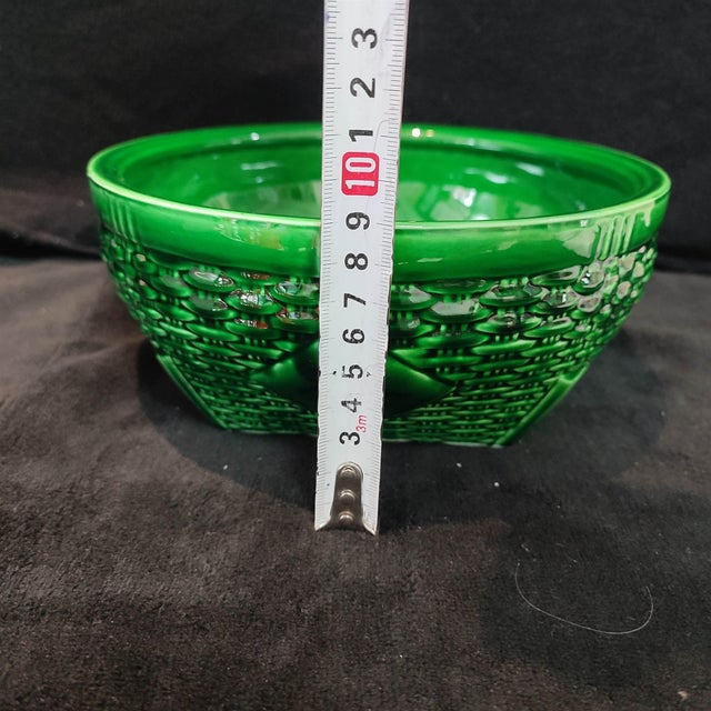 Chinese Old Ceramic Pot,Hongzhi Marked Green Glaze Porcelain Bowl Hand Carving For Sale - Image 11 of 12