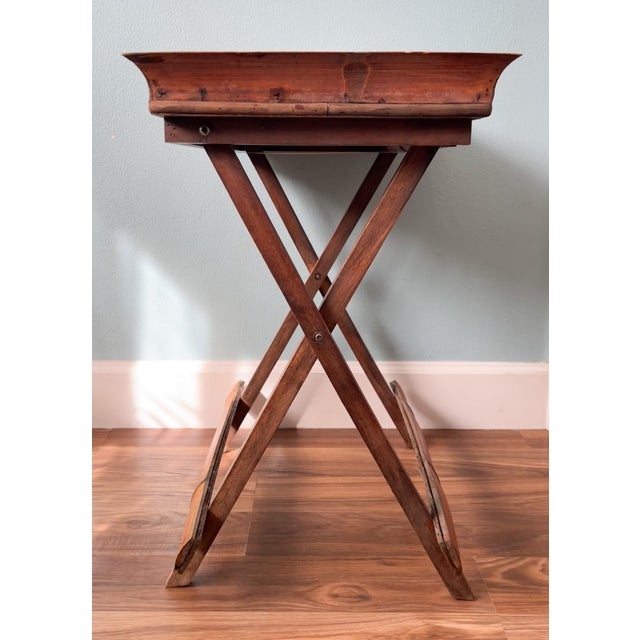 Aldo Tura Vintage Collapsing Bamboo Tray Table / Folding Side Table - Boho Chic, Tropical, Chinoiserie For Sale - Image 4 of 8