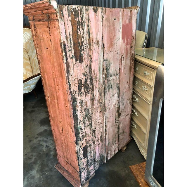 19th Century American Primitive Rustic Style Painted Hardwood Display Cupboard Cabinet. For Sale - Image 9 of 10