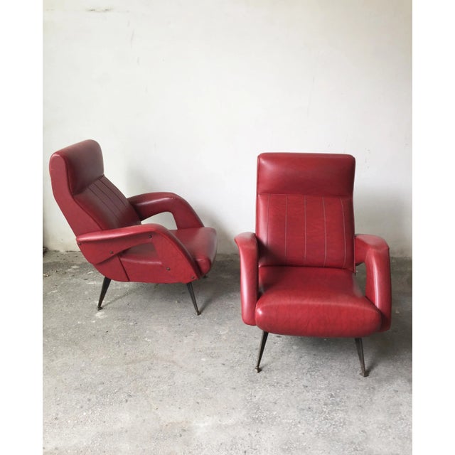 Set of Mid-Century Red Faux Leather and Iron Lounge Chairs Attributed to Carlo de Carli For Sale - Image 9 of 11