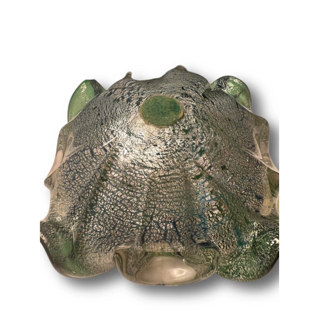 Murano Murano Attributed Valter Rossi Mid-Century Metallic Green-Gold Scalloped Glass Trinket Dish, 1960’s For Sale - Image 4 of 5