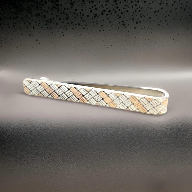 Silver 1990s Tiffany & Co Estate Money Clip Tie Pin Sterling Silver + 14K Gold For Sale - Image 8 of 12