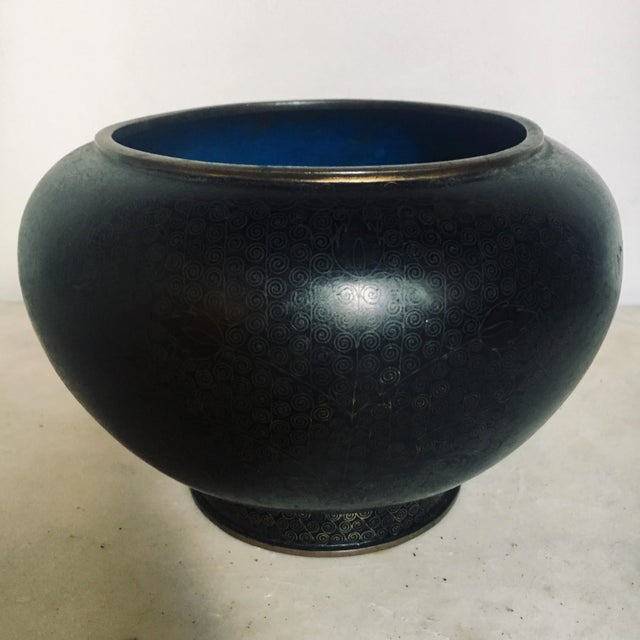 Black Asian Cloisonne Bowl With Geometric Decorations For Sale - Image 8 of 8
