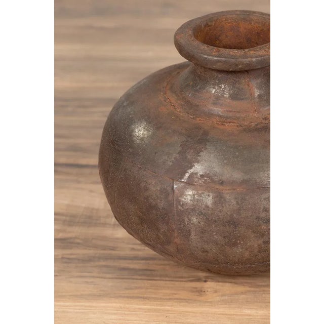 Indian 19th Century Metal Water Jug with Wide Belly and Protruding Lip For Sale - Image 11 of 13