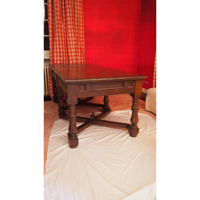 Brown Louis XIV Veneto Table in Walnut For Sale - Image 8 of 18
