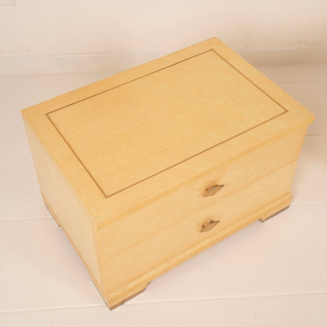 Italian Maple Burl and Brass Nightstands by Gianluigi Gorgoni for Fratelli Turri, 1980s, Set of 2 For Sale - Image 8 of 18