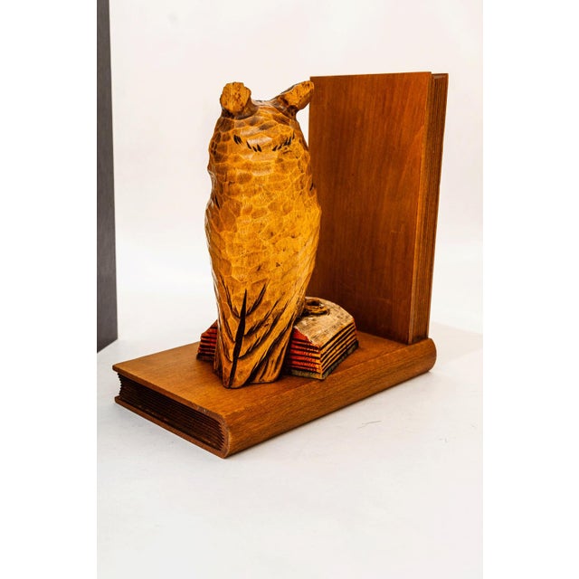 Brown Carved Owl Motive Lime Wood Bookends, Vienna, 1960s, Set of 2 For Sale - Image 8 of 18