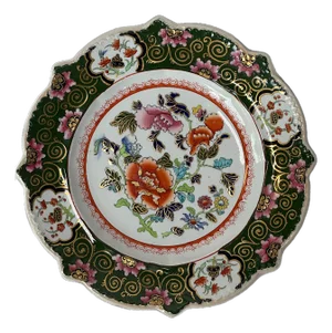 Mid 19th Century Mason’s Patent Ironstone China Imari Style Plate With Emerald Green and Gilt Border