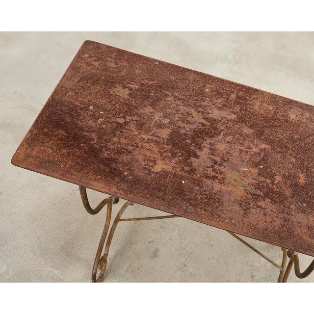French Art Nouveau Patinated Iron Bronze Garden Bistro Table For Sale In Sacramento - Image 6 of 18