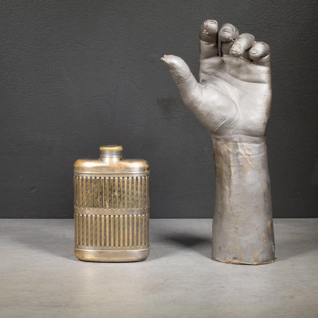 Art Deco Prohibition Era Brass Plated Chrome Caged Glass Flask c.1920 For Sale - Image 9 of 9