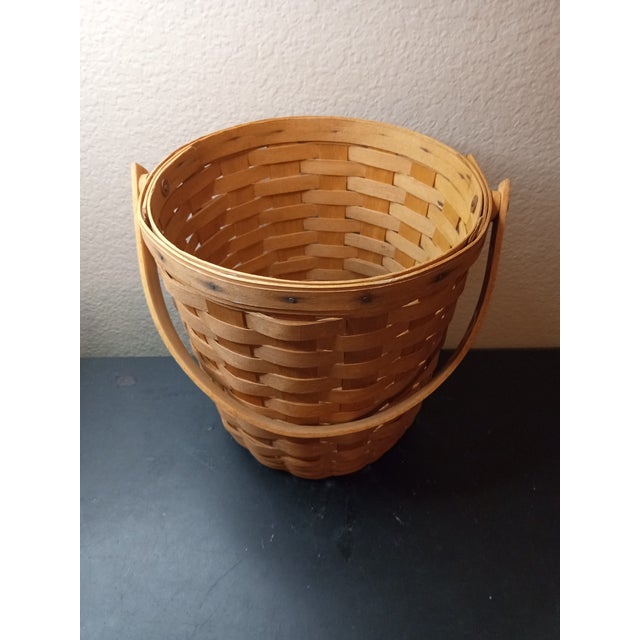American Handwoven 1995 Longaberger Fruit Basket For Sale - Image 3 of 7