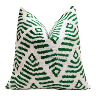 Hand-Knotted Emerald Green Geometric Silk Velvet Pillow - 20x20 Ikat For Sale