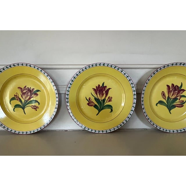 Antique 19th Century Paris Porcelain Tulip Plates With Canary Yellow Ground - Set of 6 For Sale - Image 13 of 18