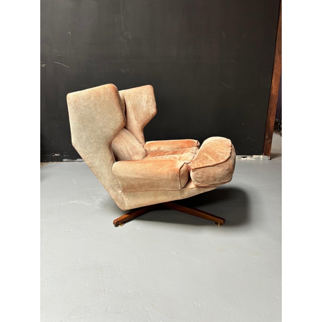 Mid-Century Modern Edward Wormley for Dunbar Lounge Chair and Ottoman model 6142 For Sale - Image 3 of 12