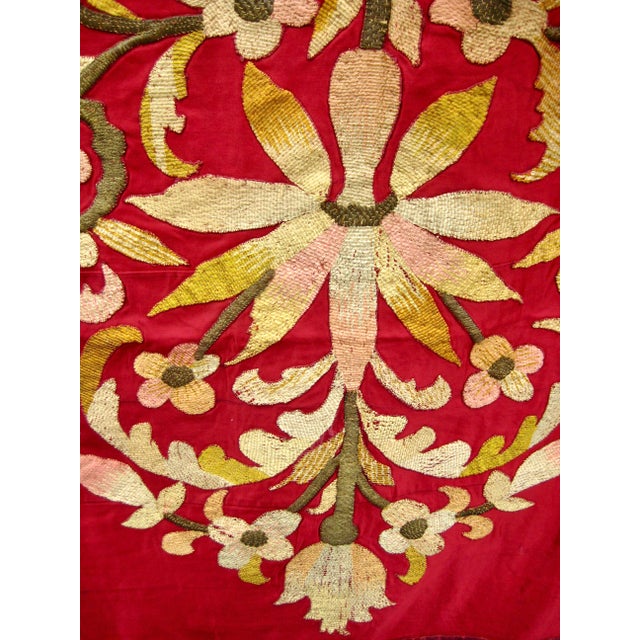 18th Century Large Silk Italian Silk and Gold Embroidery Tapestry For Sale - Image 11 of 14