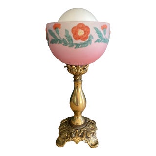 Early 20th Century Victorian Pink Table Lamp With Brass Base For Sale