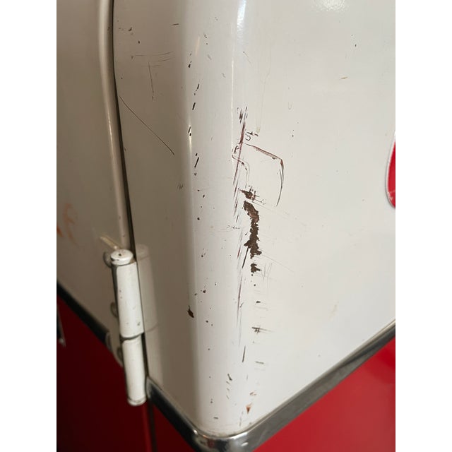 1955 Vendo 39 Coca Cola Machine For Sale - Image 9 of 18