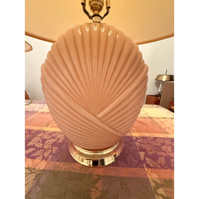 1980s Large Pair of Vintage 1980s Art Deco Revival Grotto Shell Table Lamps - Peachy Pink For Sale - Image 5 of 12