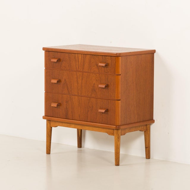 Small Space Age Vintage Danish Dresser, 1960s For Sale - Image 4 of 12