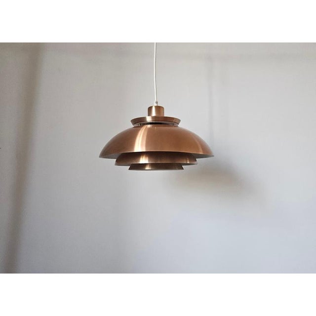 - rare type - iconic - very nice style of lighting Up to 250V (Europe/UK Standard).The wiring of this item may be original...