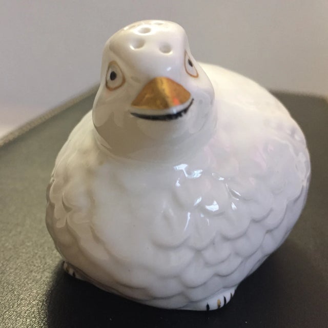 English Mid-Century John Aynsley English Bone China Salt Shaker For Sale - Image 3 of 11