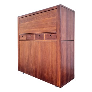 Vintage Teak Hideaway Dry Bar or Storage Console | Late Mid Century Modern in Captains Line for D Scan Style For Sale