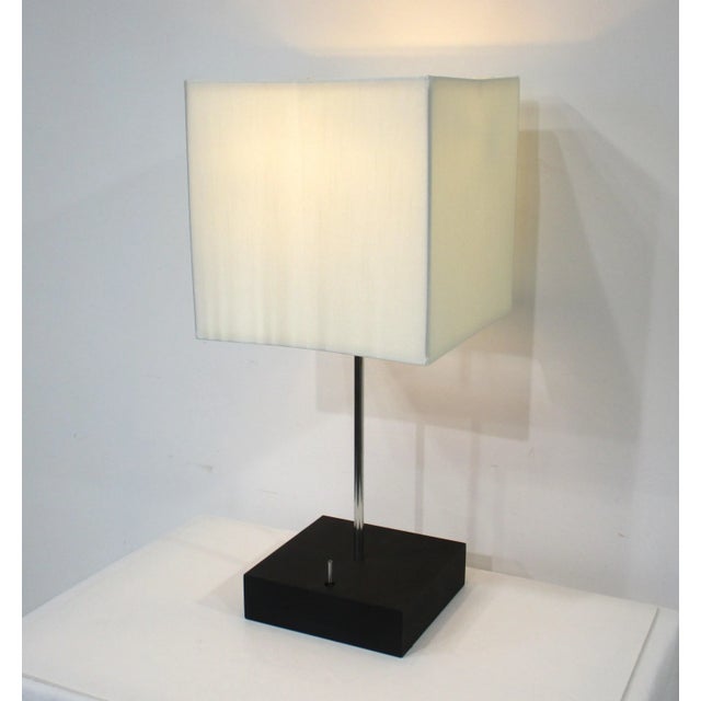 Mid Century Table Lamp in the Style of Lightolier For Sale - Image 9 of 10