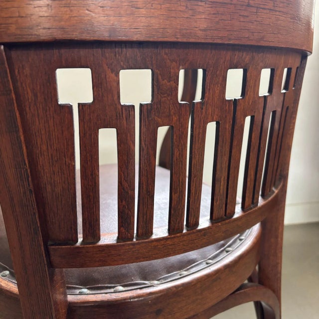 Nr. 714 Armchair attributed to Otto Wagner and Gustav Siegel for J &J Kohn, Early 1900s For Sale - Image 10 of 17