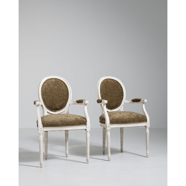 Pair of Louis XVI Upholstered Armchairs, Neoclassical Style, France, 20th Century For Sale - Image 17 of 18