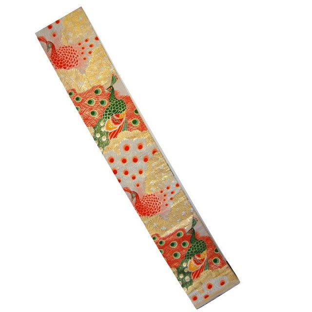 Fix your gaze for just a moment and you'll fall headlong for this obi as home/wall decor, rich use of materials,...