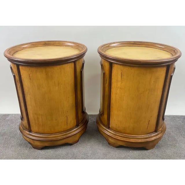 Louis XV Style French Provincial Hand Painted Oval Shaped Nightstand, a Pair For Sale - Image 17 of 18