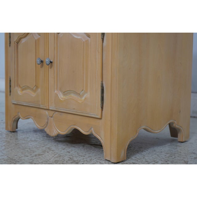 Brown 1990s Pair Ethan Allen Country French Nightstands For Sale - Image 8 of 18