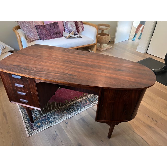 Midcentury Rosewood Desk Plus Bookcases by Kai Kristiansen, 1950s, Made in Denmark For Sale In San Francisco - Image 6 of 15