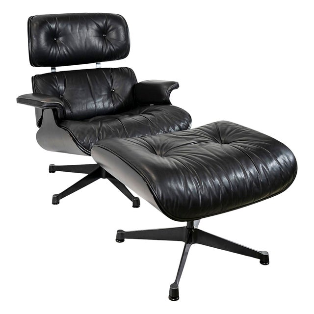 Mid-Century Modern Set of Vintage Lounge Chair and Ottoman by Charles & Ray Eames for Vitra, 1990s, Set of 2 For Sale - Image 3 of 16