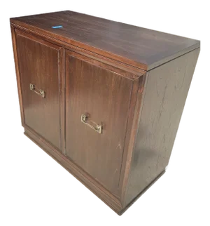 Vanguard Radcliff Door Chest
