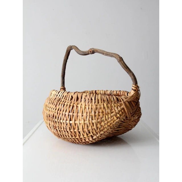 Farmhouse Vintage Rustic Buttocks Basket For Sale - Image 3 of 11
